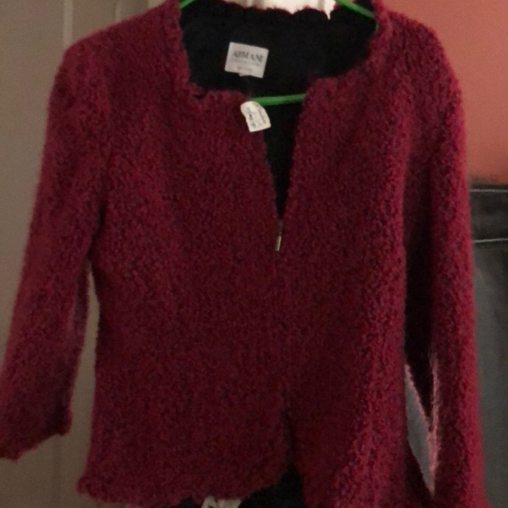 Vintage Armani pull over super cute never worn.
